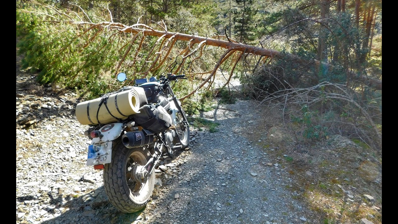 ATRAPADO EN EL BOSQUE - Suzuki VanVan OFF ROAD RV125