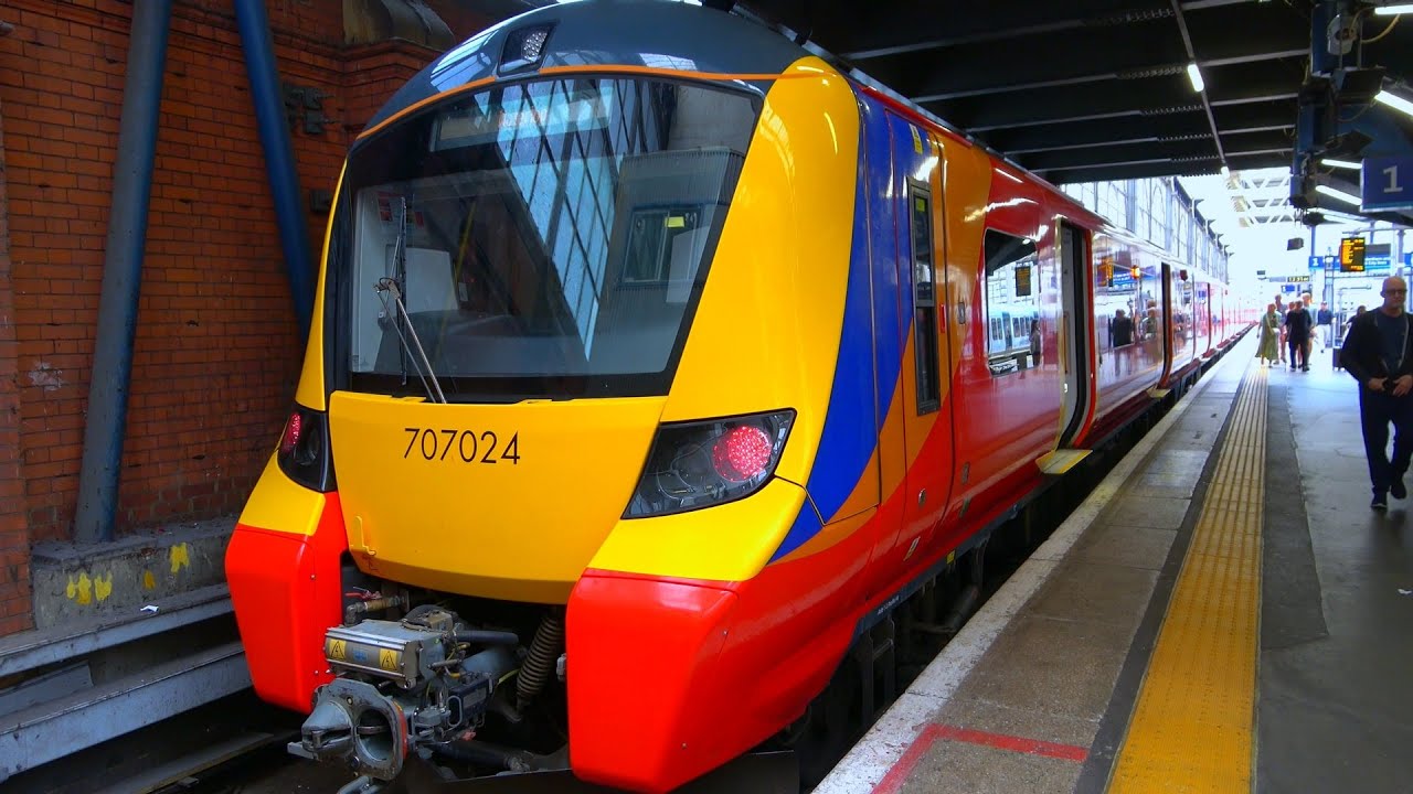 South Western Railway (SWR) Class 707 Desiro City Ride: Hampton Court to London Waterloo - 27/08/24