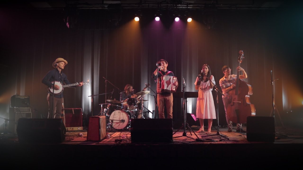 Fox and the Bird perform 