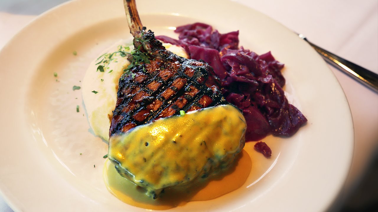 Mustard's Grill & Garden in Napa