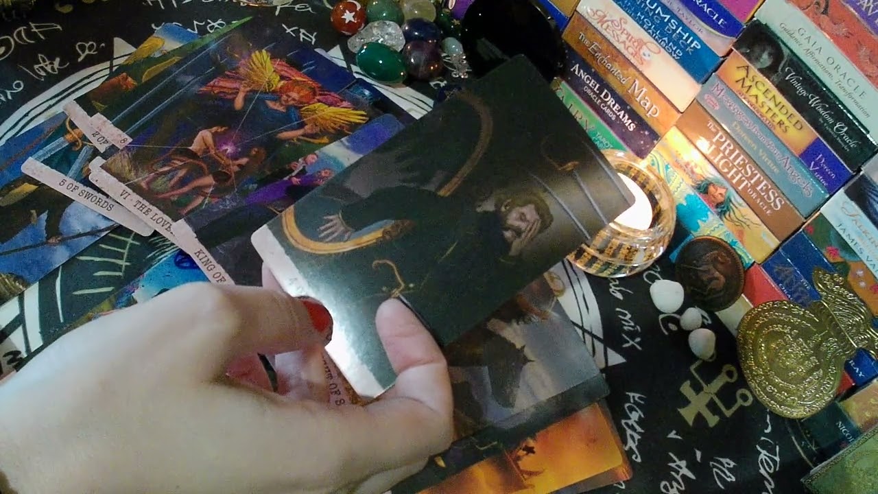 ❗КАКИЕ ОТНОШЕНИЯ У НЕГО С СОПЕРНИЦЕЙ🎲💔 таро расклад ♥️ онлайн гадание