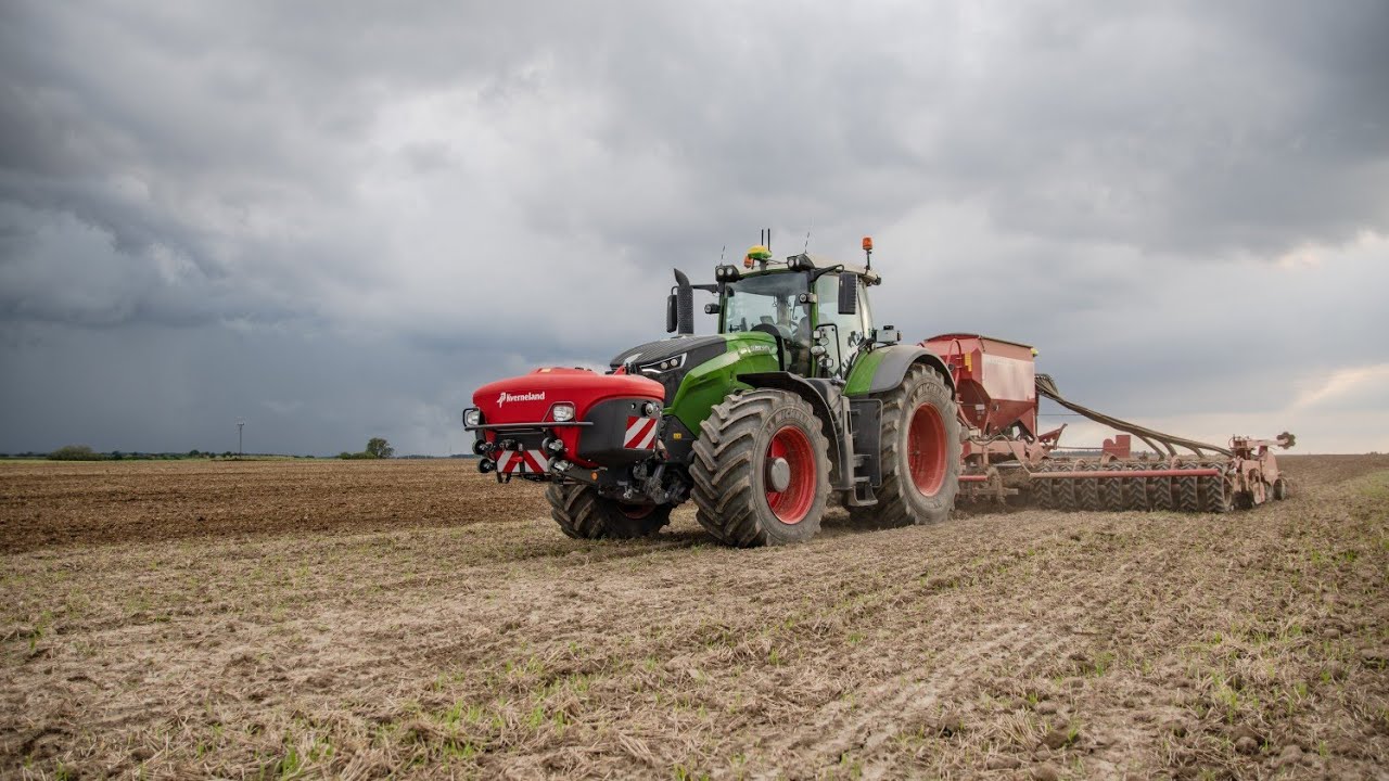 AG Maiwald set&iacute; řepky | Case Puma 240 | Fendt vario 1050 | Case quadtrac 620