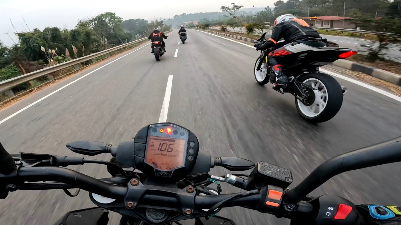 R15 v 4 V/S R15 V 3  🤯 Raw Footage Friendly Ride 😍