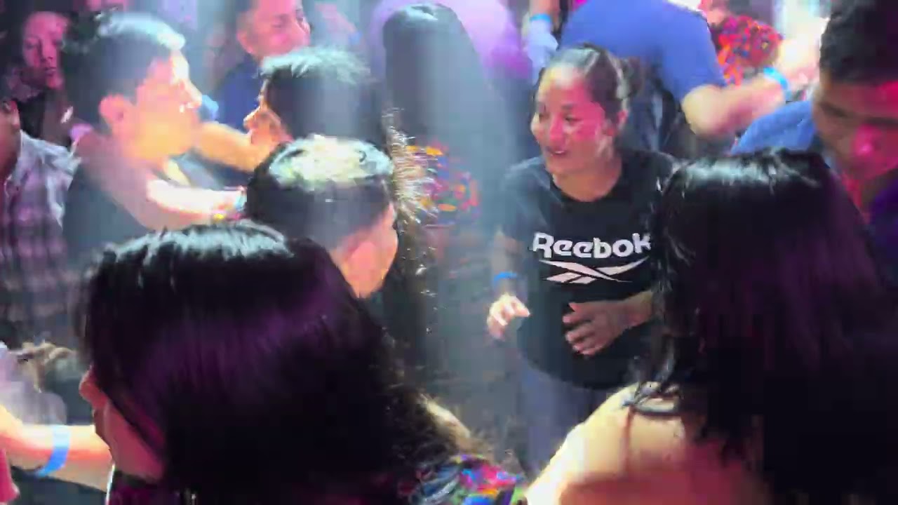 Los internacionales conejos en vivo en Atlanta Georgia 