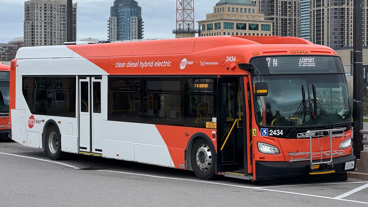 [4K] MiWay - Route 7N: Airport (New Flyer XDE40 2434)