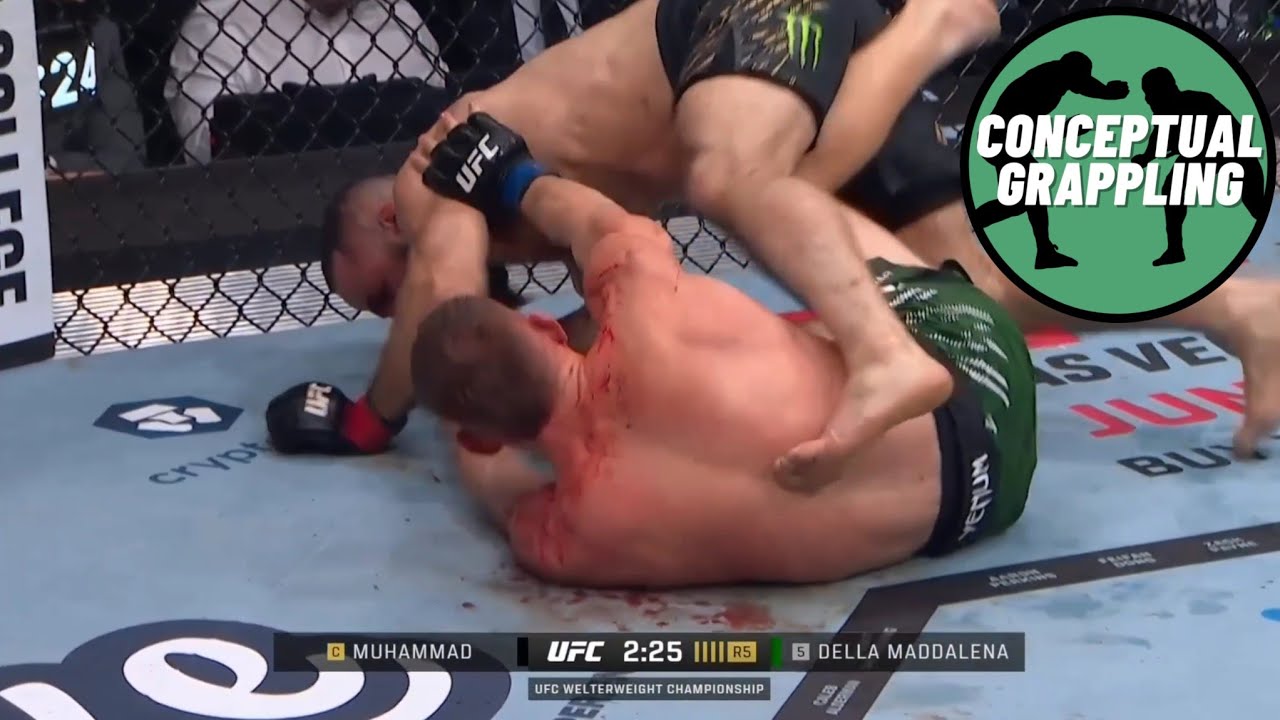 Jack Della Maddalena's knee lever
