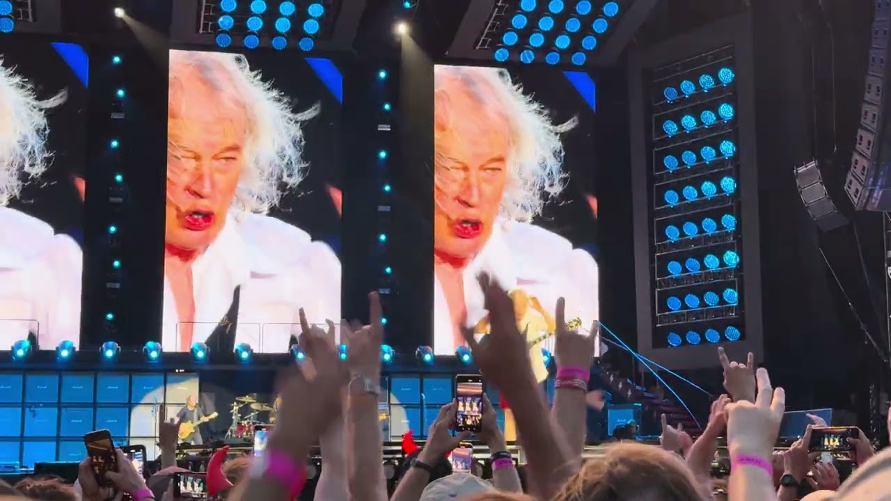 AC/DC - Let There Be Rock @ Prague 2025