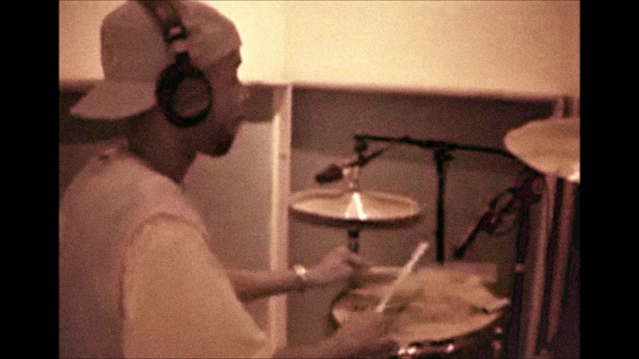 J Dilla - Getting Strong Now (14 minute version)
