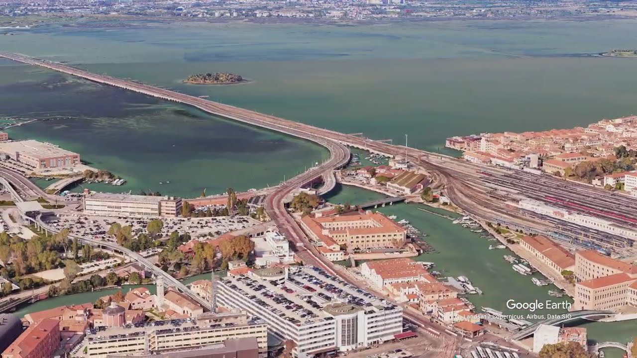 Venice Aerial View 3D  Magical 4K Drone Tour of Italy&rsquo;s Floating City