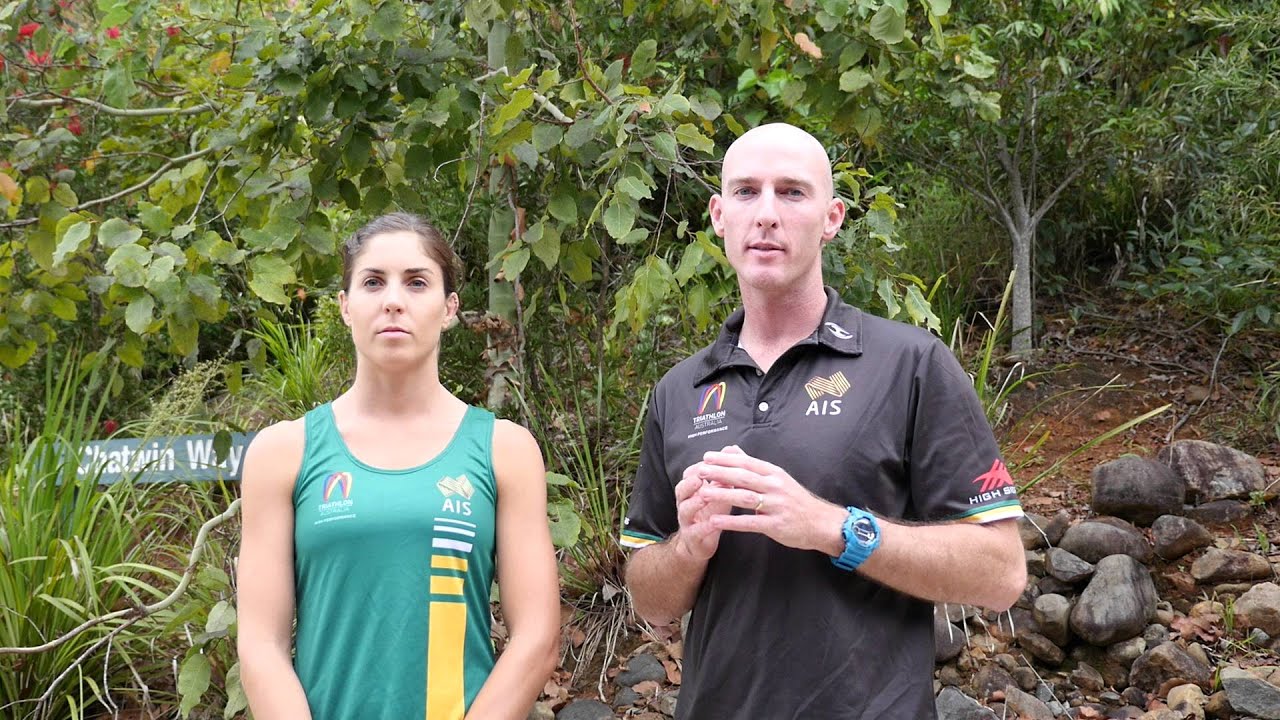 Triathlete in Training - Hip Flexor Stretch with Ashleigh Gentle