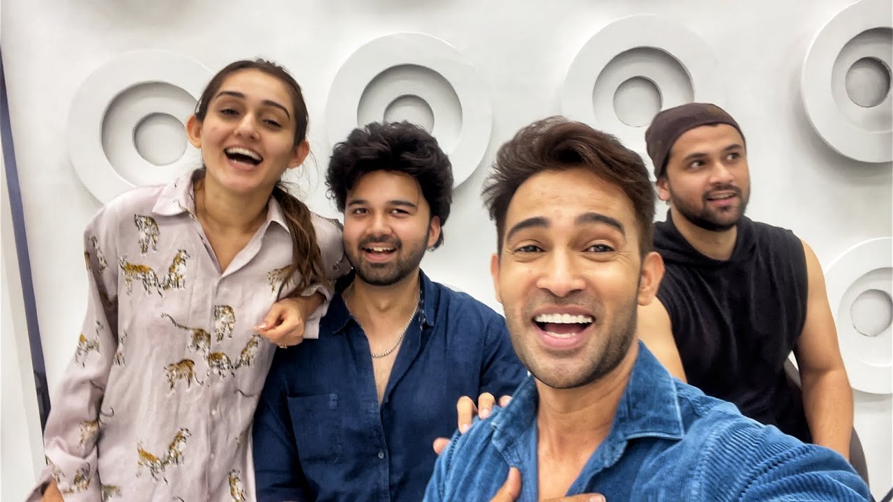 Long Time no Dance 😎 - let’s practice 🤓😍 .. #karansharma #friends #family #ssk2