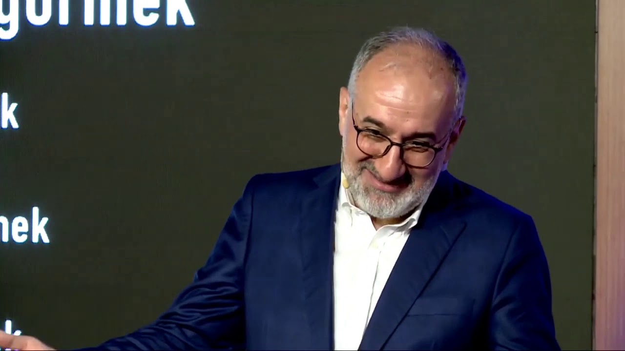 Hakikat ehlini Hakk destekler: muhteşem örnek / Mustafa İslamoğlu
