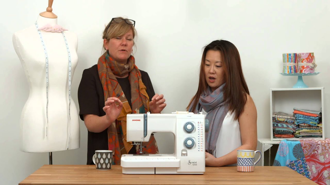 Best All-Rounder Sewing Machine: Janome 525S