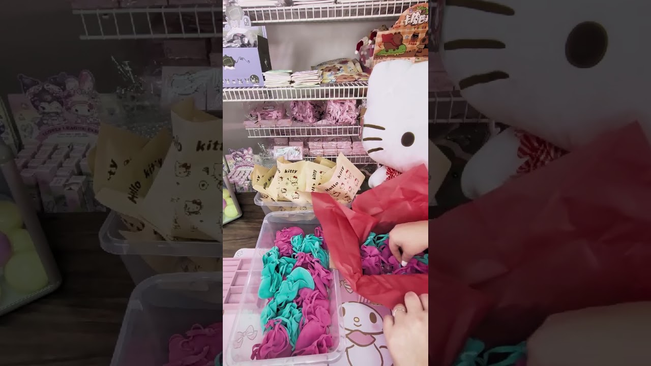 Packing 14 jewelry pouch for Maria 