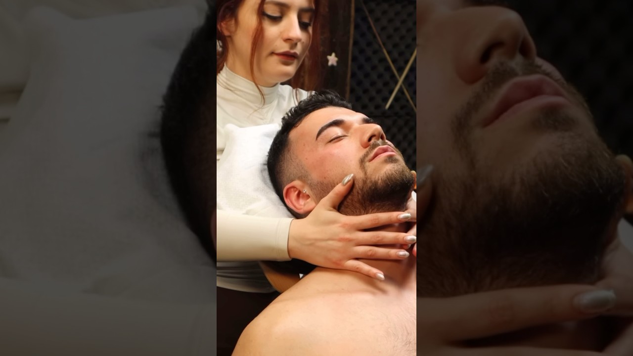 [Asmr Shorts] 🤦🏻&zwj;♂️Chair Massage with hot stone - Sleep therapy #massage #triggersforsleep #asmr