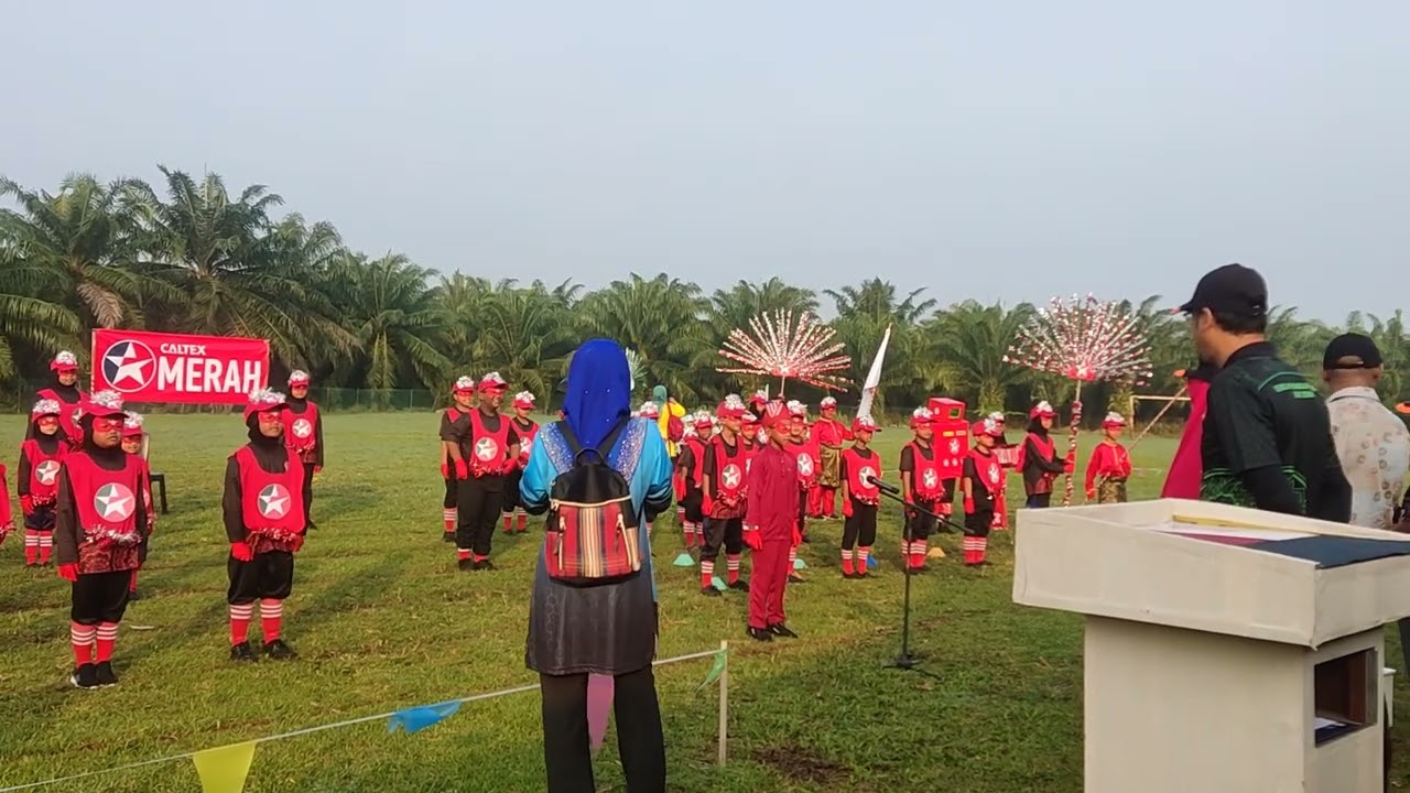 Caltex Persembahan Perbarisan  (Rumah Merah)