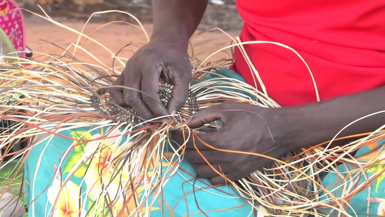 Pandanus Weaving at Milingimbi