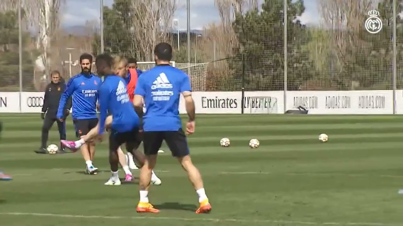 Gareth Bale preparing the UCL game against Chelsea (03/04/2022)