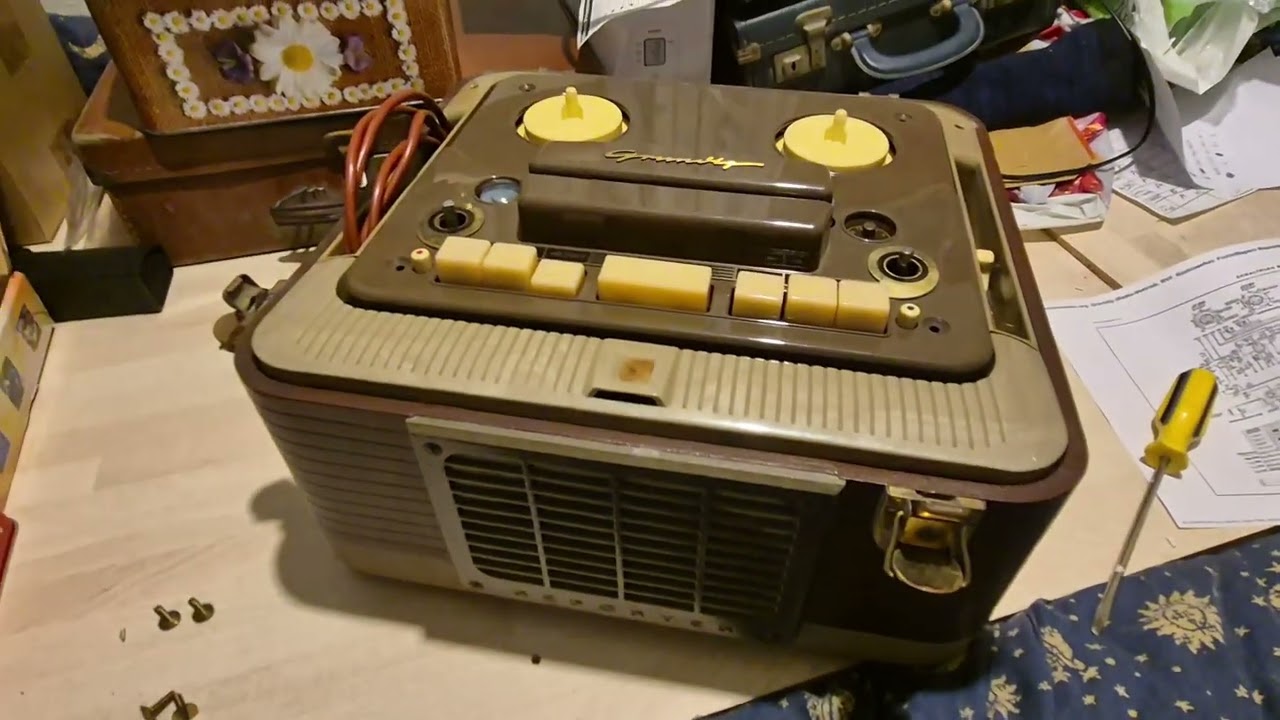Grundig Reporter TK12 Reel Tape Recorder Pt. 01