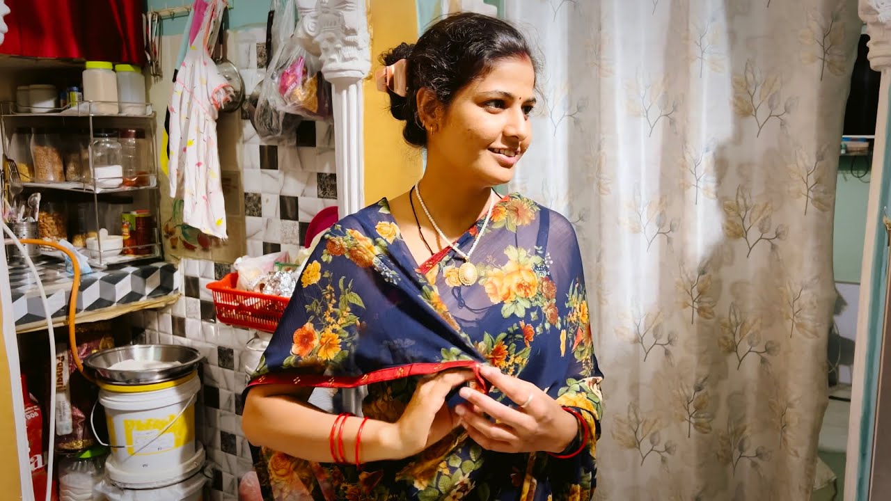 Mujhe Saree bahut achhi lagti hai 