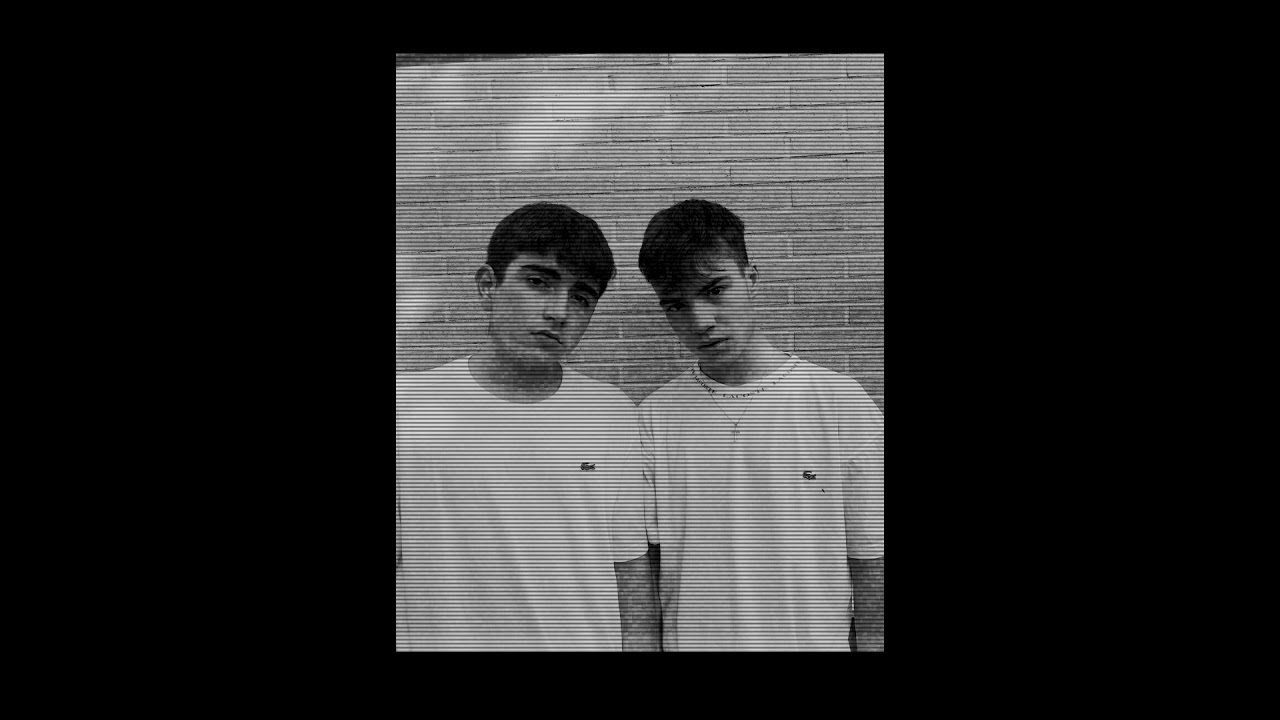 04.1.000.000 €ft ALEJO [EYE BAGS]