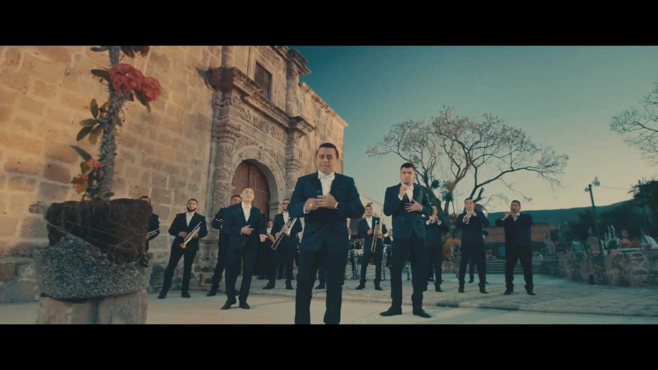 AUNQUE ME DIGAS ADIOS - BANDA PELILLOS
