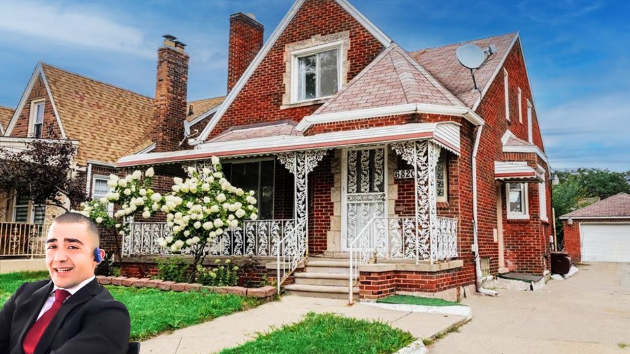 Home For Sale | Dearborn, MI | Hemlock Park Neighborhood | 2,699 SF | 4 Beds | 3 Bath | 6,534 SF Lot
