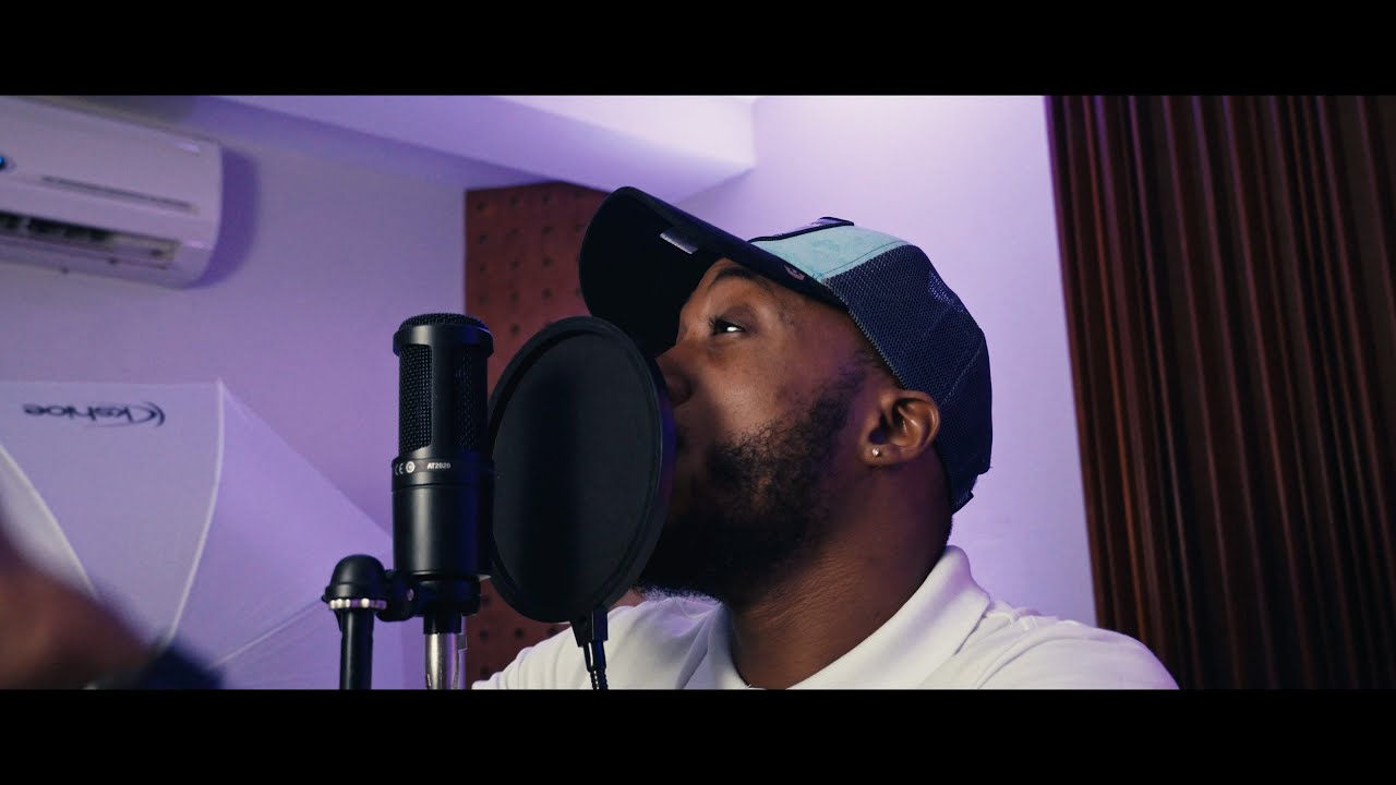 Victor Brown - Hold Me Close (Newness Riddim)
