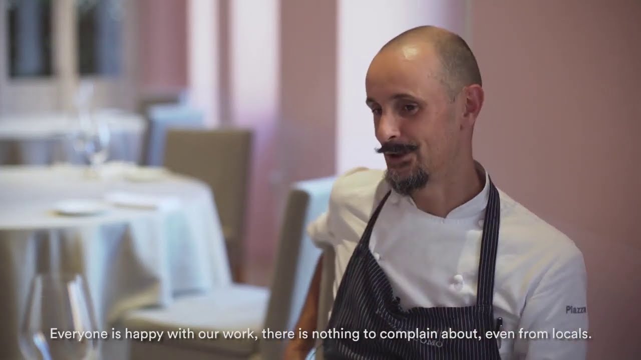 [Ceretto] Restaurant Piazza Duomo***