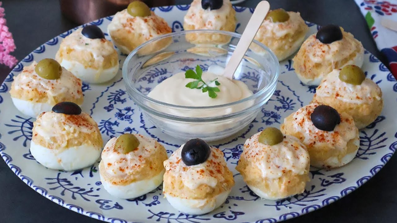 HUEVOS rellenos  A LA PORTUGUESA