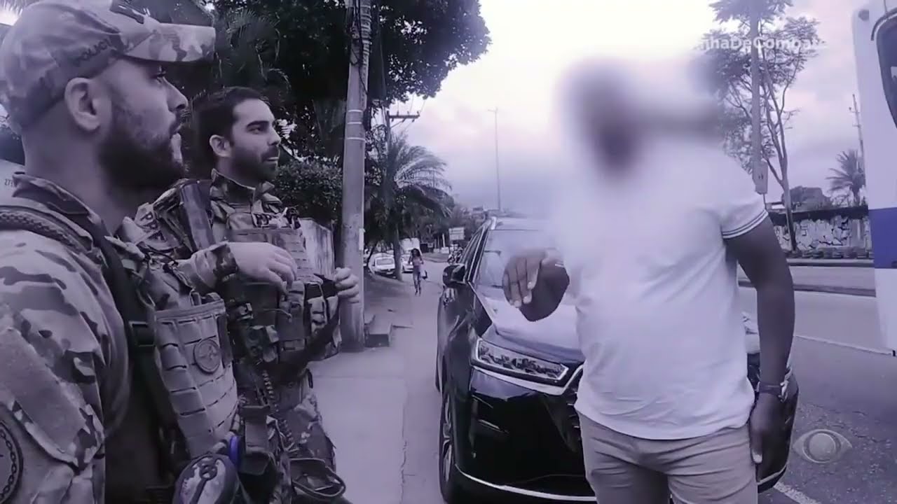 PRF FLAGRA CARRO SEQUESTRADO COM FAMÍLIA EM PERIGO E IMPEDE BANDIDOS