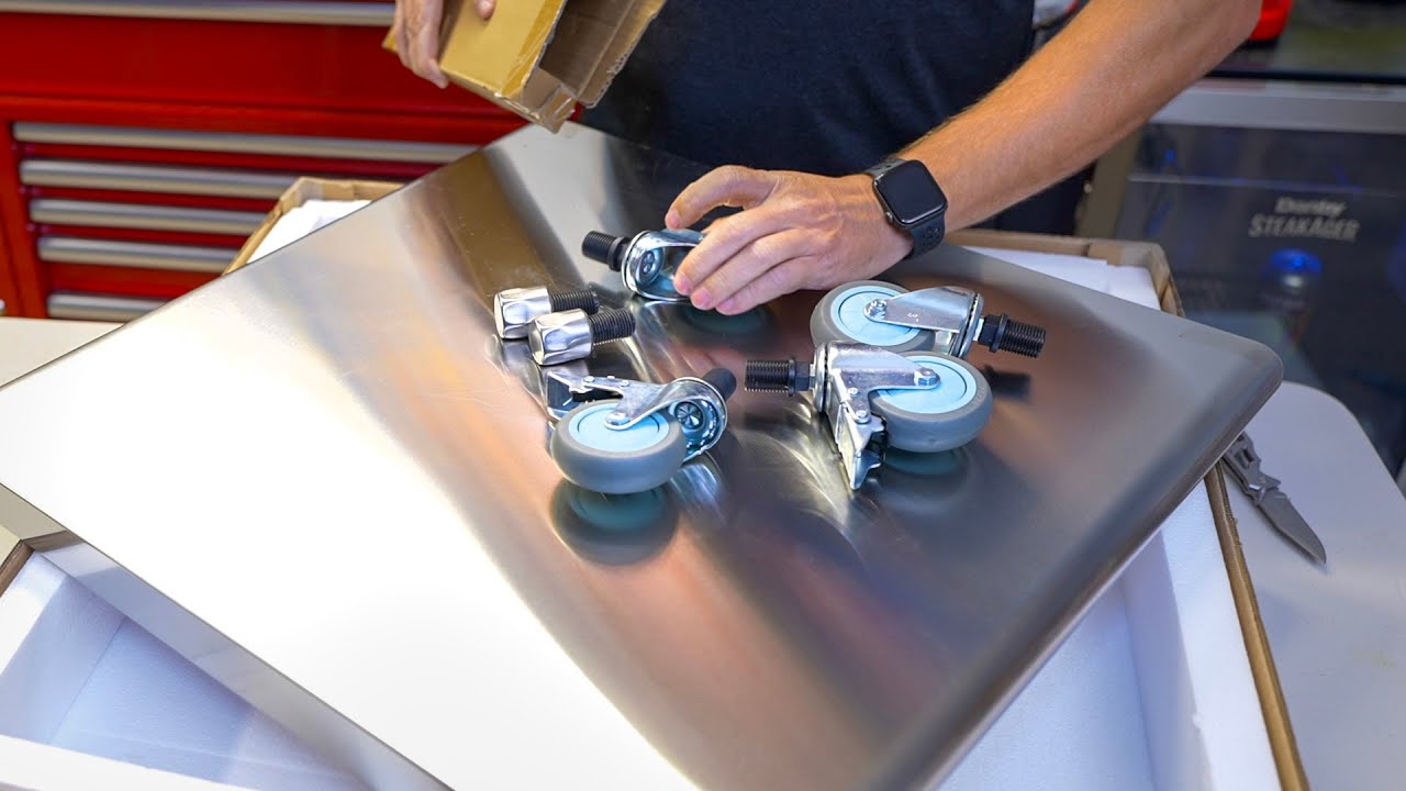 Unboxing my new Vevor Stainless Steel Prep Table