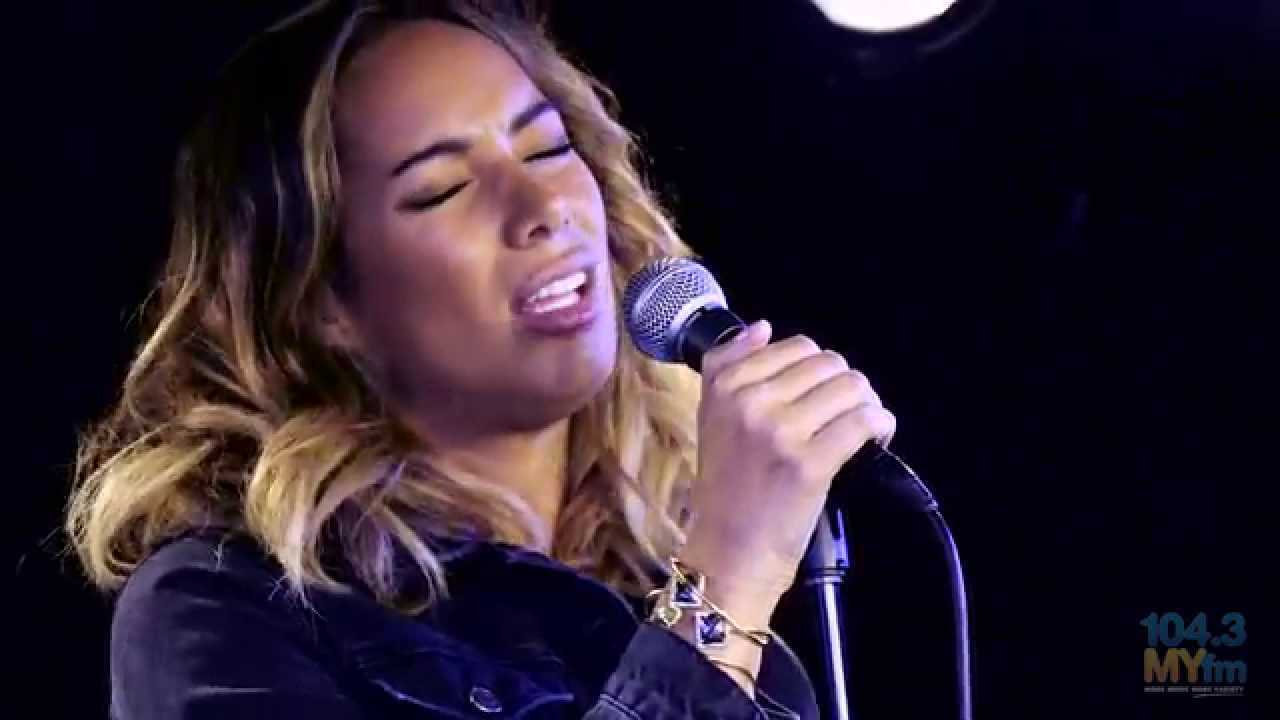 Leona Lewis - Thunder (Live)