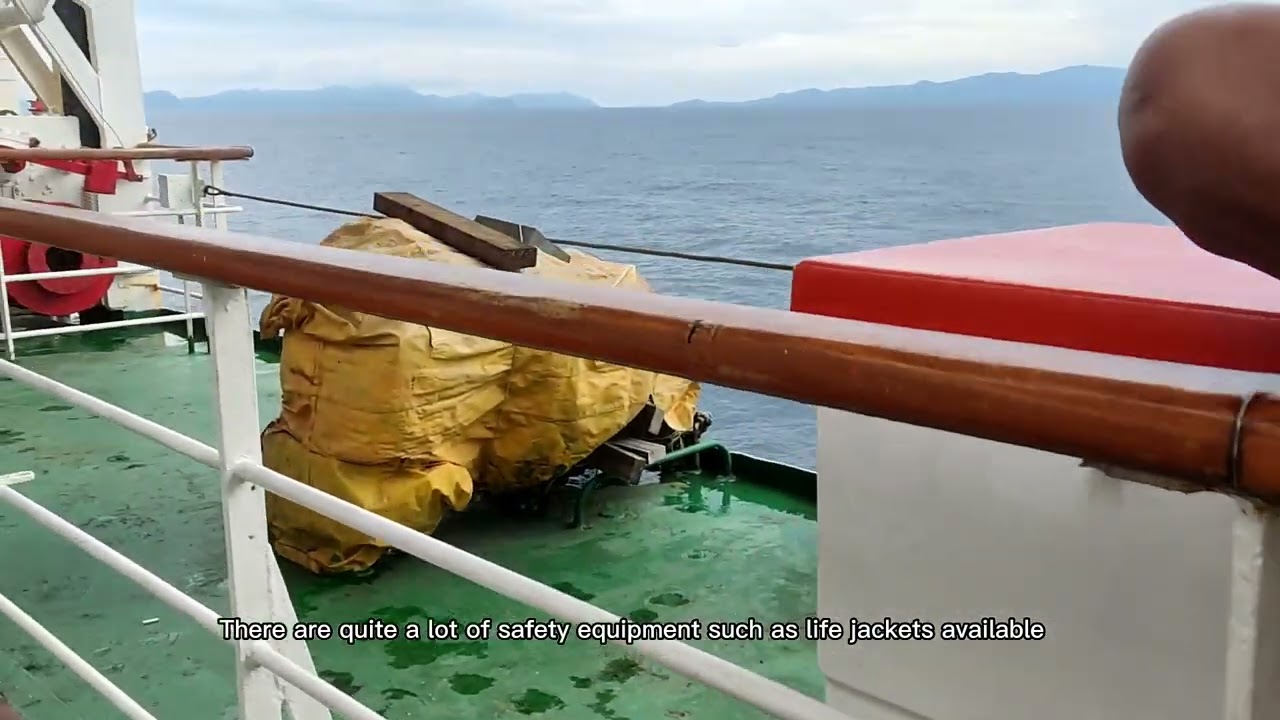 KM.DOROLONDA. Port of Samudra Bitung to Tanjung Priok. Nikmati Trip laut 3 Waktu di Indonesia.