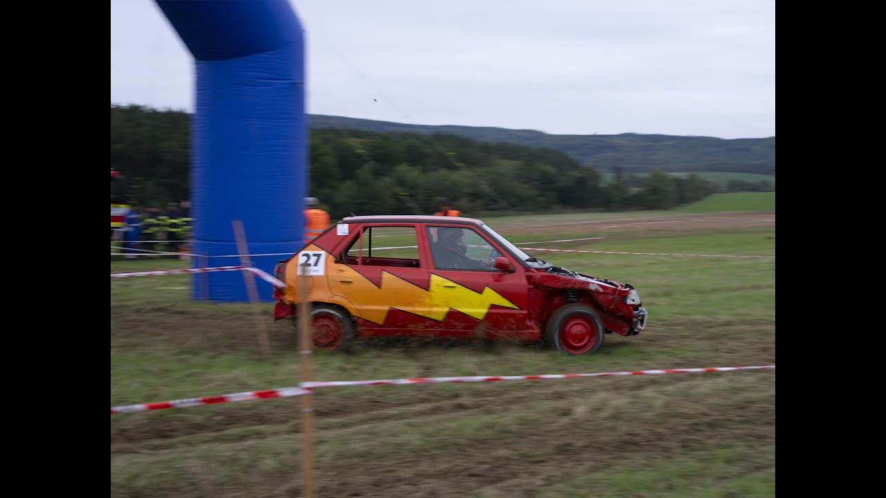 PLNÝ PÍST (2025)