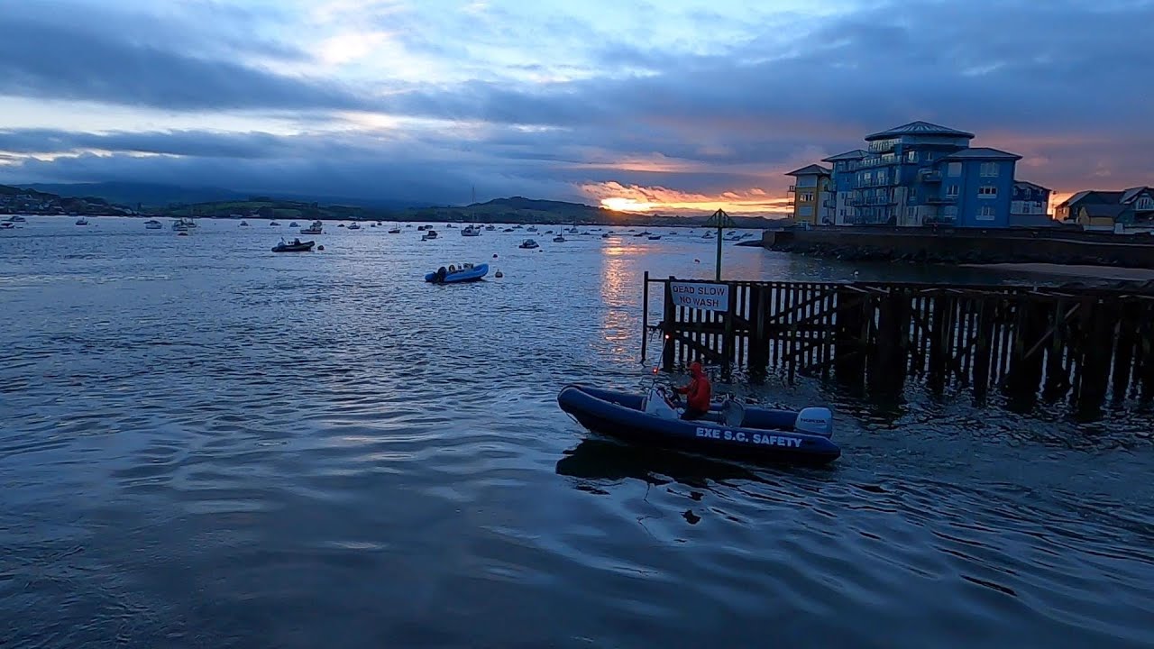 Evening Walk Around Exmouth Sea Front and Marina