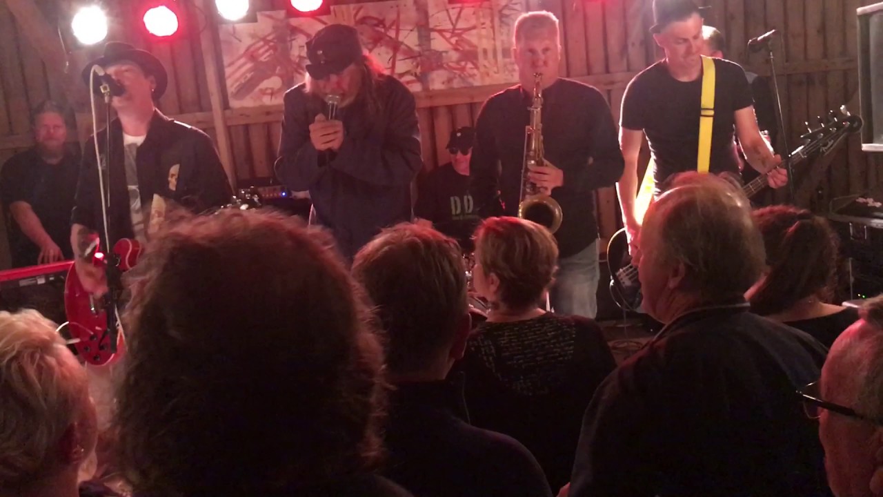Aarne Tenkanen - Sinisilmä mansikkasuu, LIVE 07/2017, Biisoniareena, Uukuniemi, Finland
