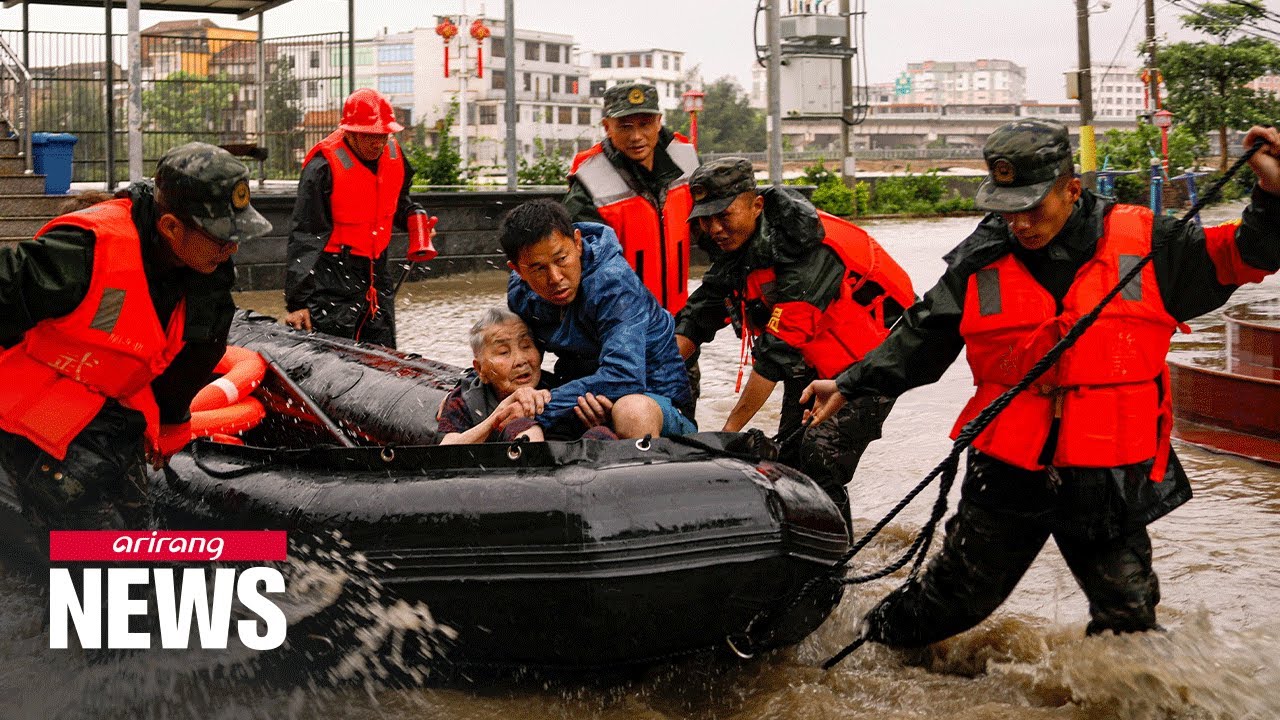 Major floods in Beijing kill two, force thousands to evacuate