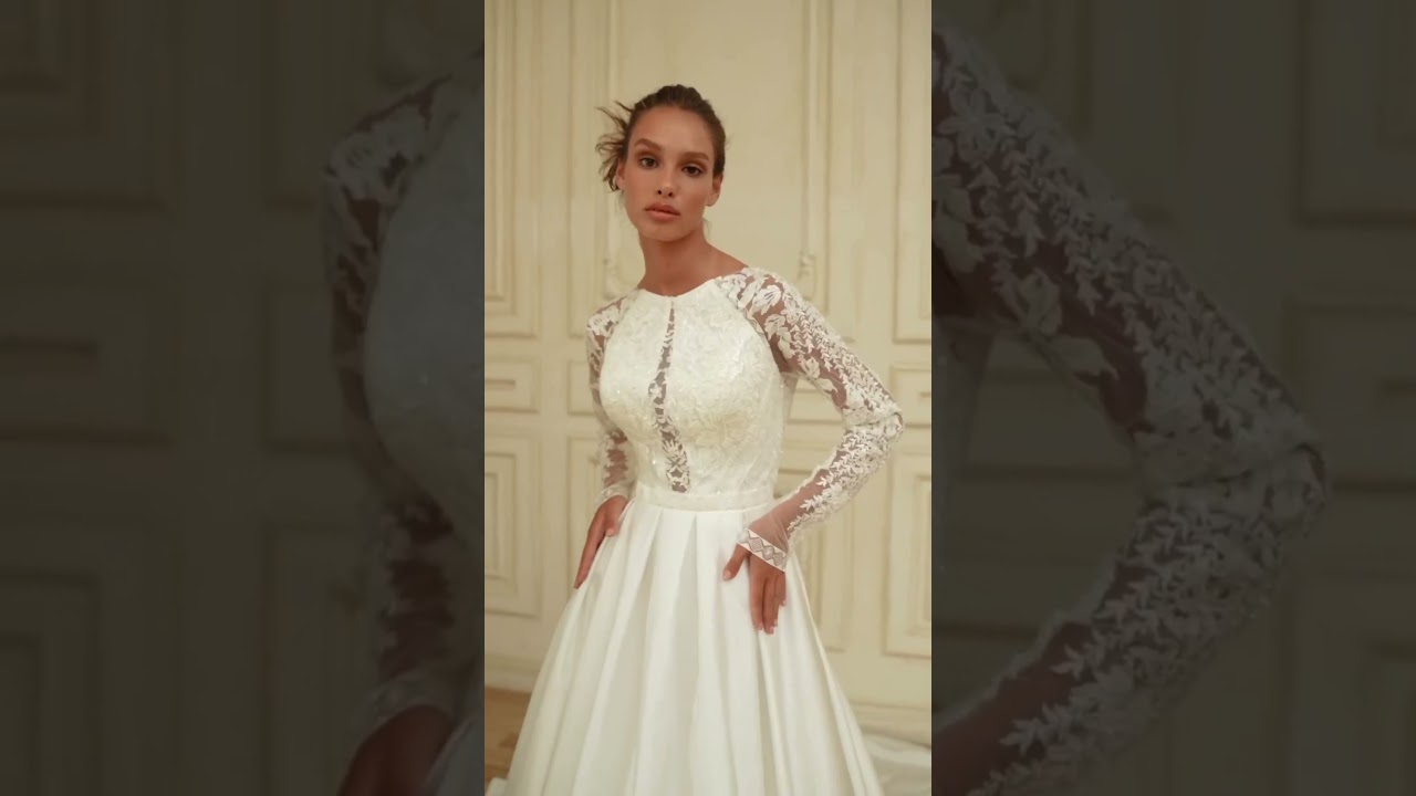7 stunning Kate Middleton-inspired wedding dresses by NY City Bride #katemiddleton #weddingdress