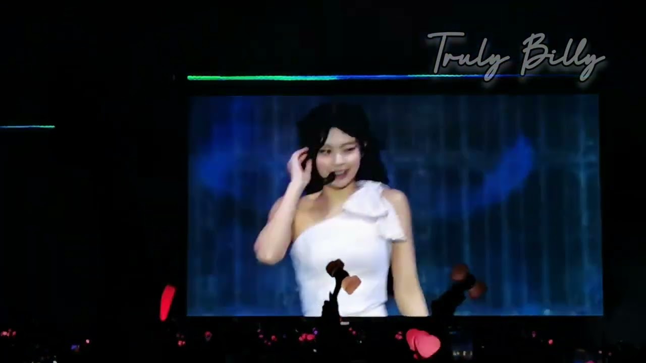 PRETTY SAVAGE - BLACKPINK LIVE IN RIYADH, SAUDI ARABIA