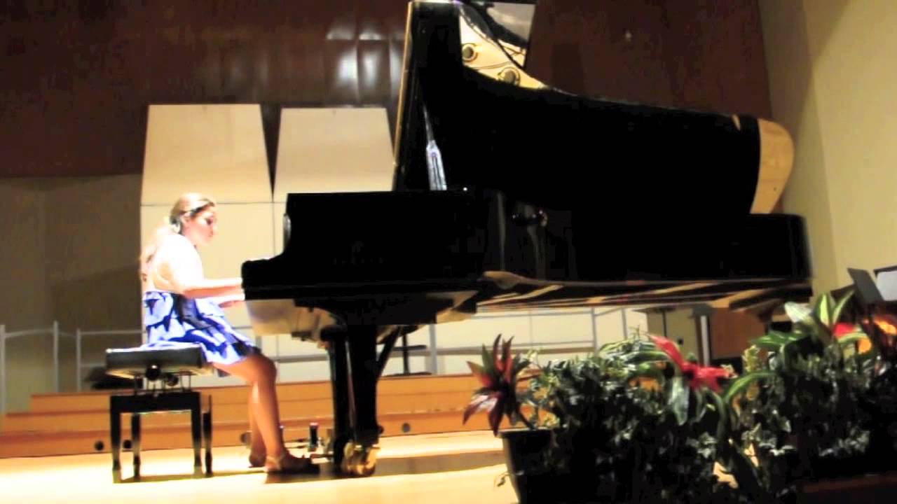 Luna Gértrudix (10 años). Big band tune (Mike Schoenmehl)