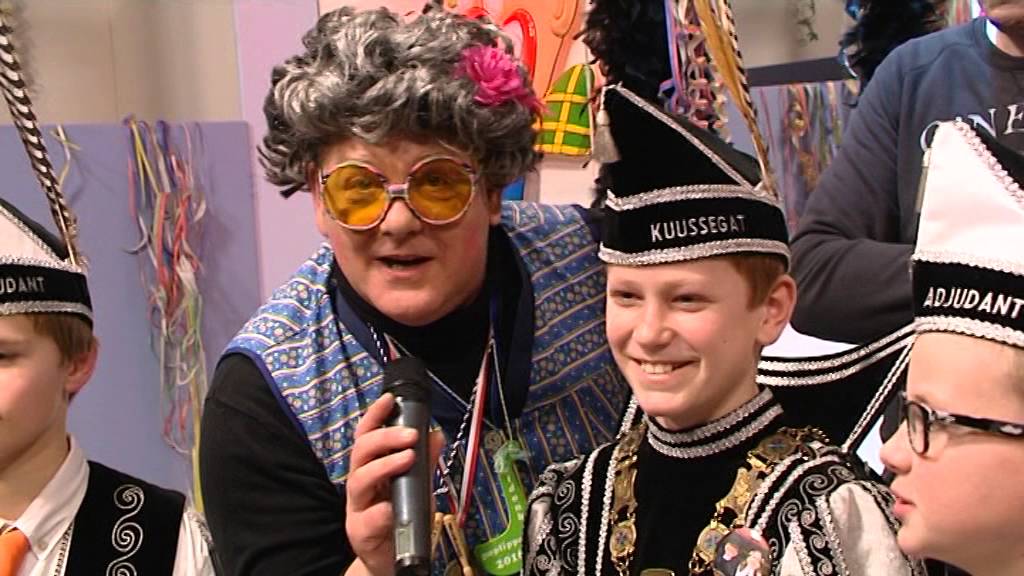 Tooskes PleeShow 2016 Aflevering 8 de Kuussegatters