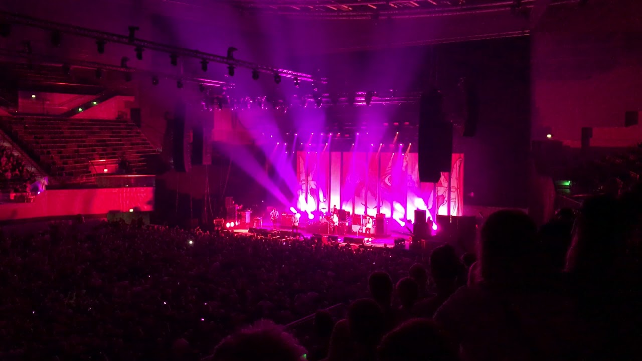 Kraftklub - Songs f&uuml;r Liam - Bremen - 27.10.2017 - &Ouml;VB Arena