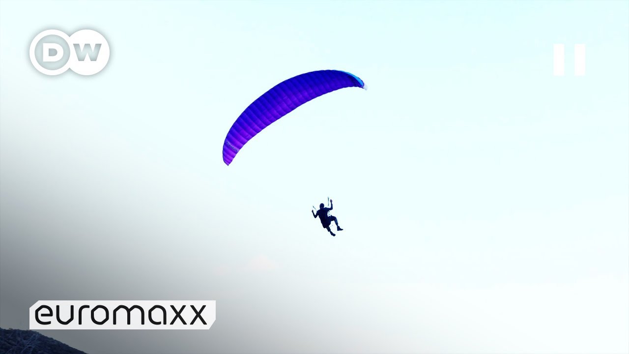 The Invention of Paragliding by Leonardo da Vinci | First Paraglider from the 15th Century