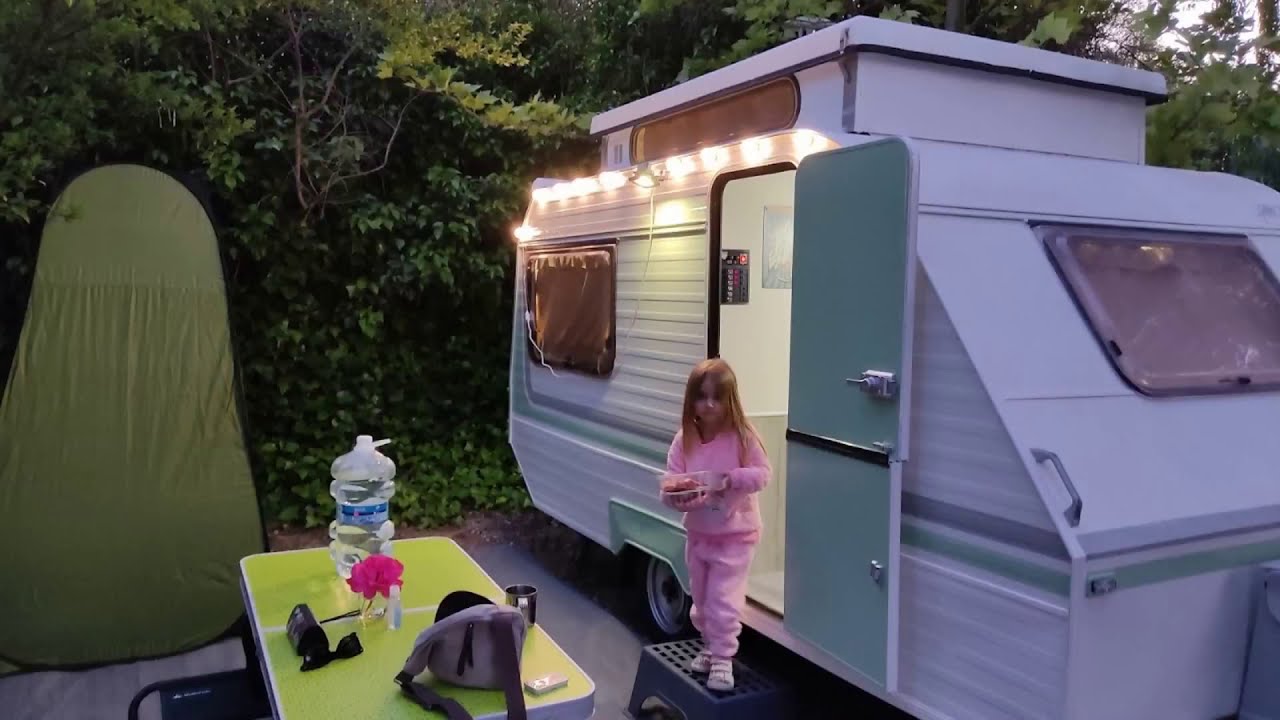 Restauración Caravana.