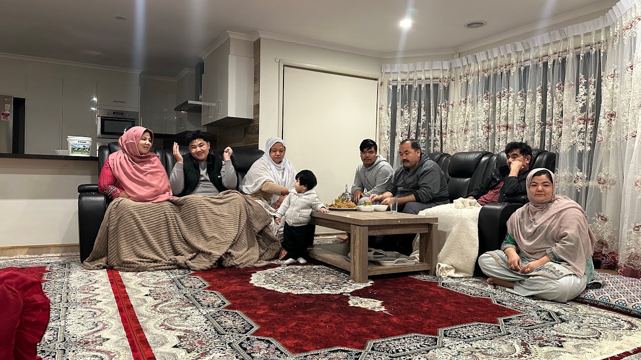 What I am doing?????   من چی کار میکنم؟؟؟