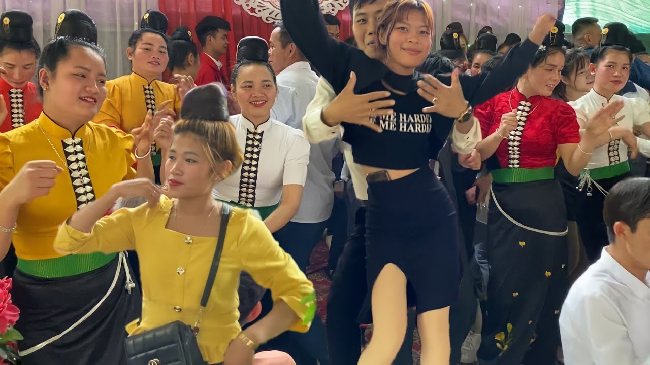 DanCe _Các Ce Quẩy Mết Cỡ Tại LVQ Ngọc Vui Đông Triều Bản Lè .Tông Cọ 12.1.2022