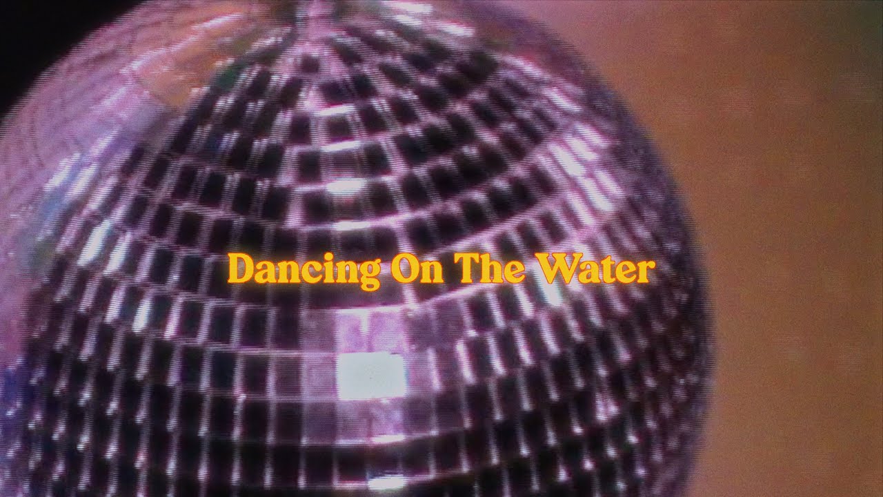 Maddie Moon - Dancing On The Water (Official Music Video)