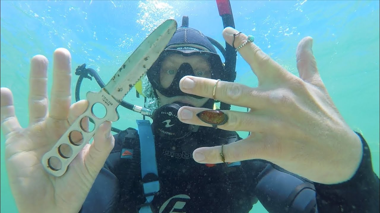 Found knife, Gold & Cash (Possible Murder Weapon) Underwater Metal Detecting. MY boys FIRST SWIM