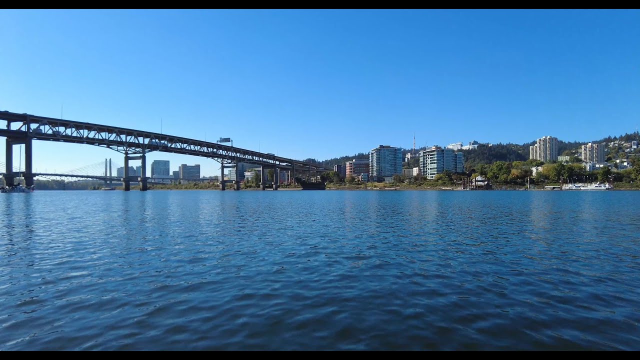 Canoeing to Ross Island: Hidden Gems on the Willamette River